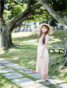 女教师蔡美玲