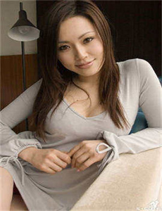 椎名由奈紧身裙女教师中文字幕